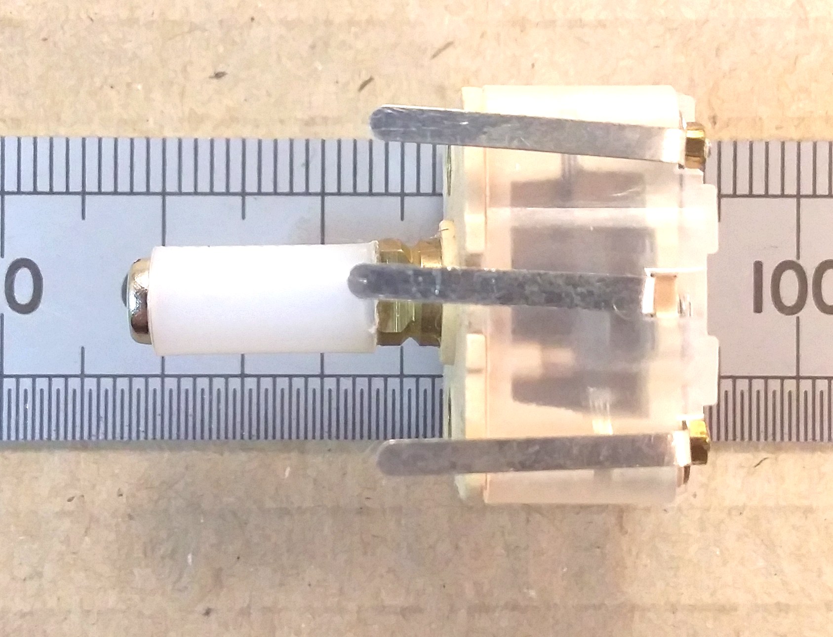 click to enlarge Long wire flap connections
on variable capacitor VC1