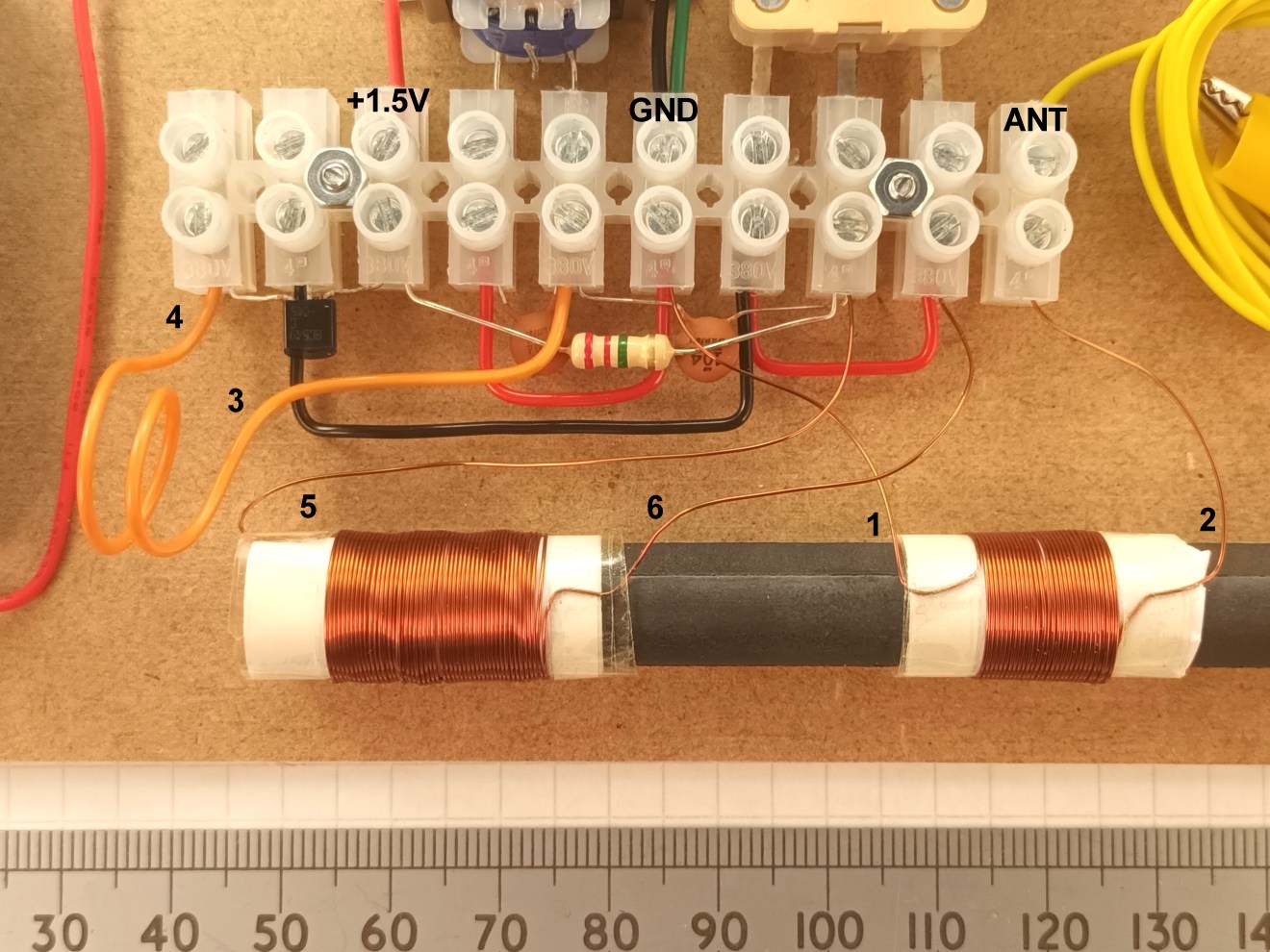 click to enlarge Coil
connections for a single transistor MW AM radio, in this case
the HJW Electronics CBCSRK-1T